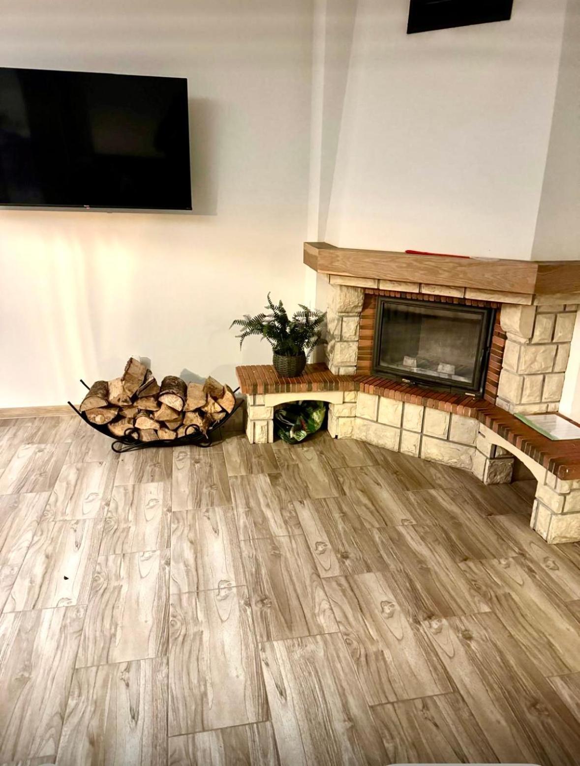 Zielona Mila Appartement Sępólno Krajeńskie Buitenkant foto